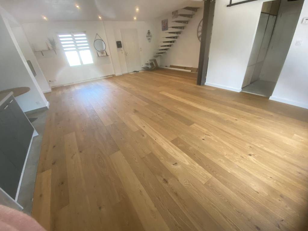 Pose de parquet collé